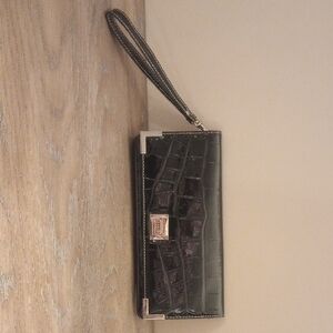 Mac & Jac Glossy Black Croc Wristlet